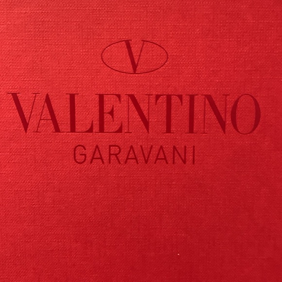 Valentino Garavani shoe box - Picture 2 of 4